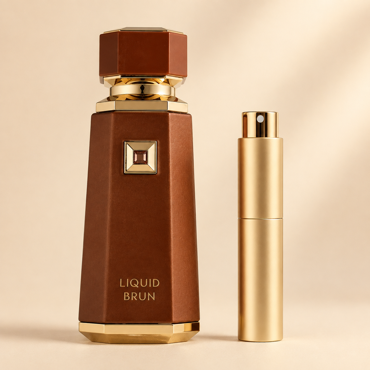 French Avenue Liquid Brun med Guld Premium Twist Atomizer